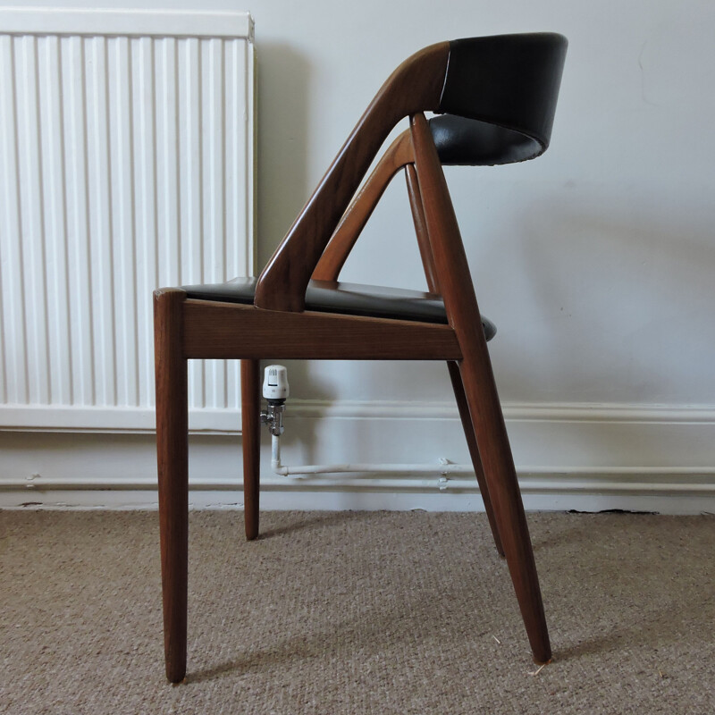 Set of 2 vintage model 31 teak chairs by Kai Kristiansen for Schou Andersen