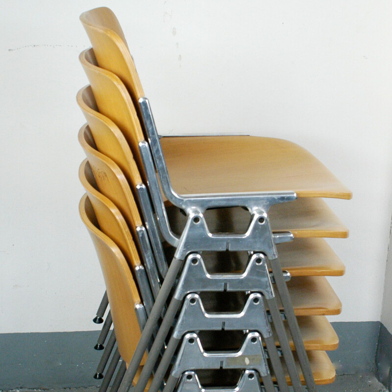 Set of 6 vintage DSC 106 chairs by Piretti in aluminium