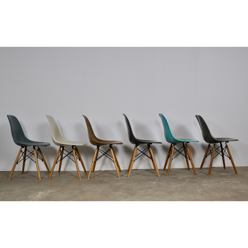 Set of 6 DSW chairs by Eames for Herman Miller