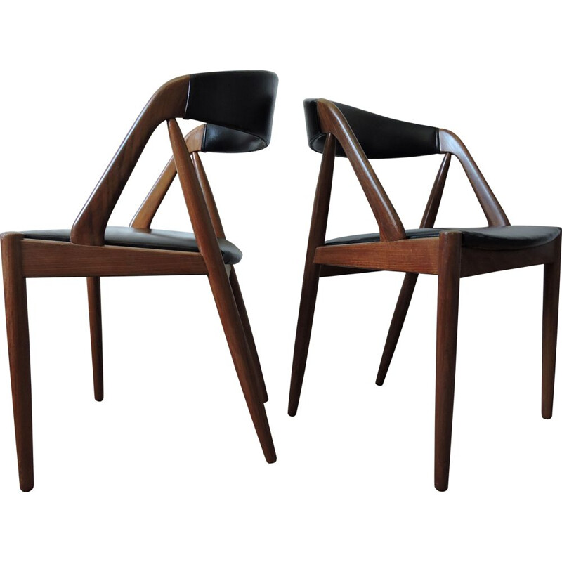 Set of 2 vintage model 31 teak chairs by Kai Kristiansen for Schou Andersen