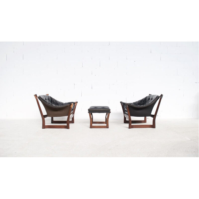 Pair of vintage armchairs for Westnofa in black leather and rosewood 1970