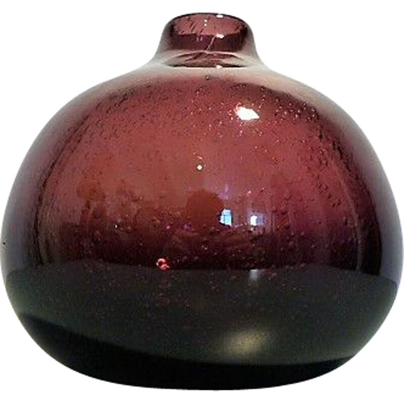 Vintage vaso de vidro soprado púrpura, França 1960
