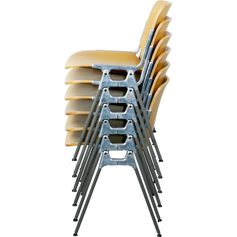 Ensemble de 6 chaises vintage DSC 106 par Piretti en aluminium