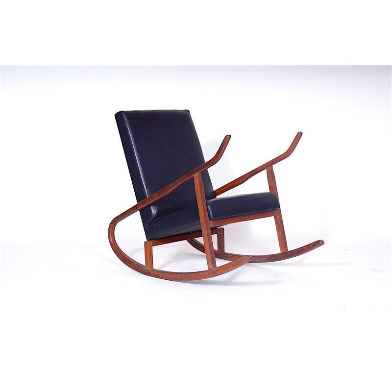 Vintage rocking-chair in goatskin