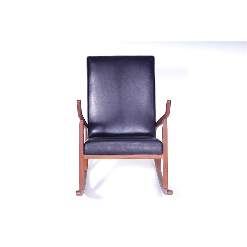 Vintage rocking-chair in goatskin