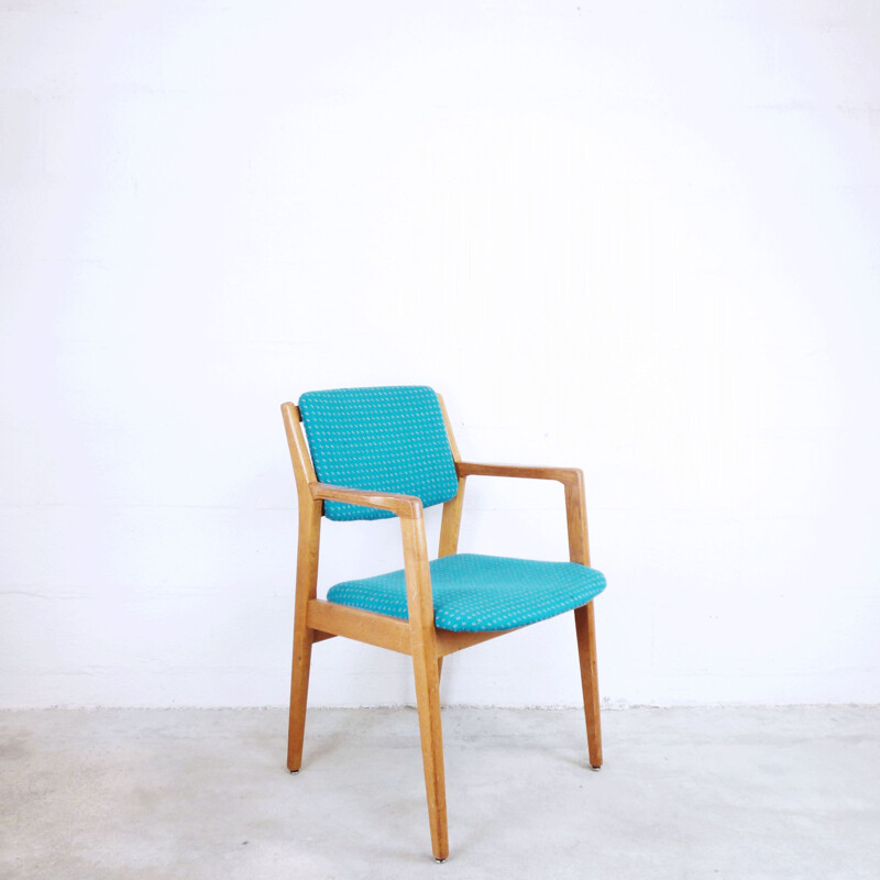 Par de cadeiras escandinavas vintage em tecido azul e madeira 1960