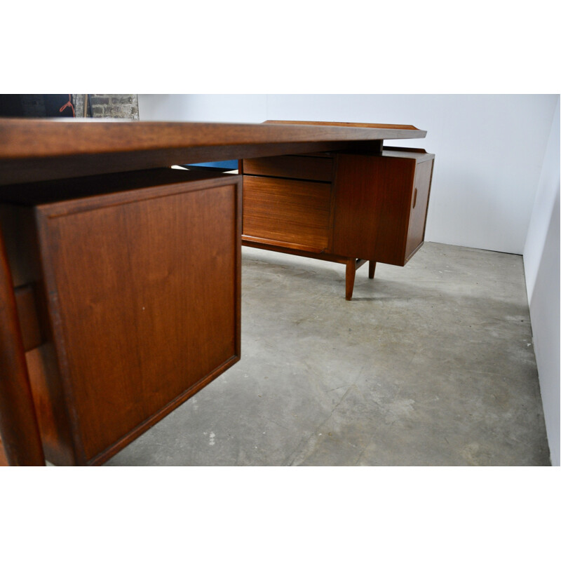 Vintage scandinavian desk for Sibast in teak 1950