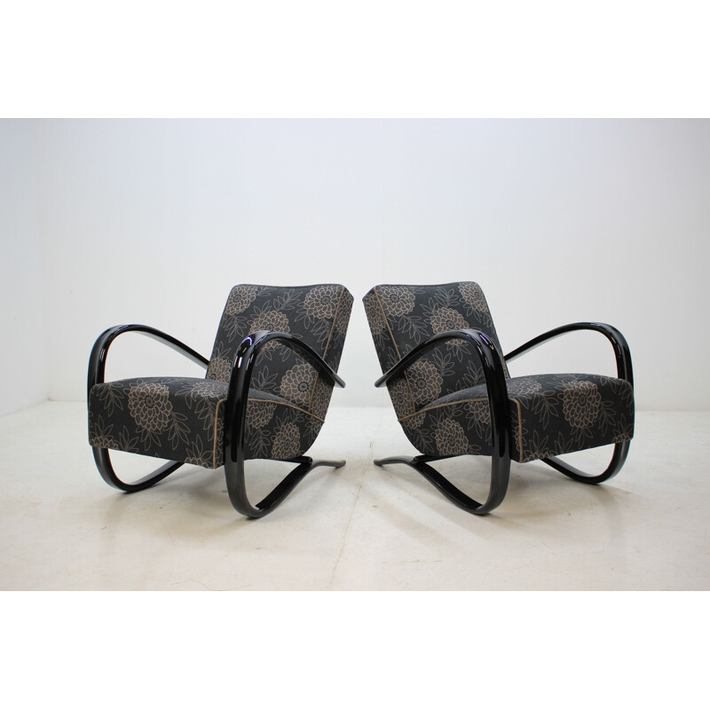 Pair of black H-269 armchairs by Jindrich Halabala