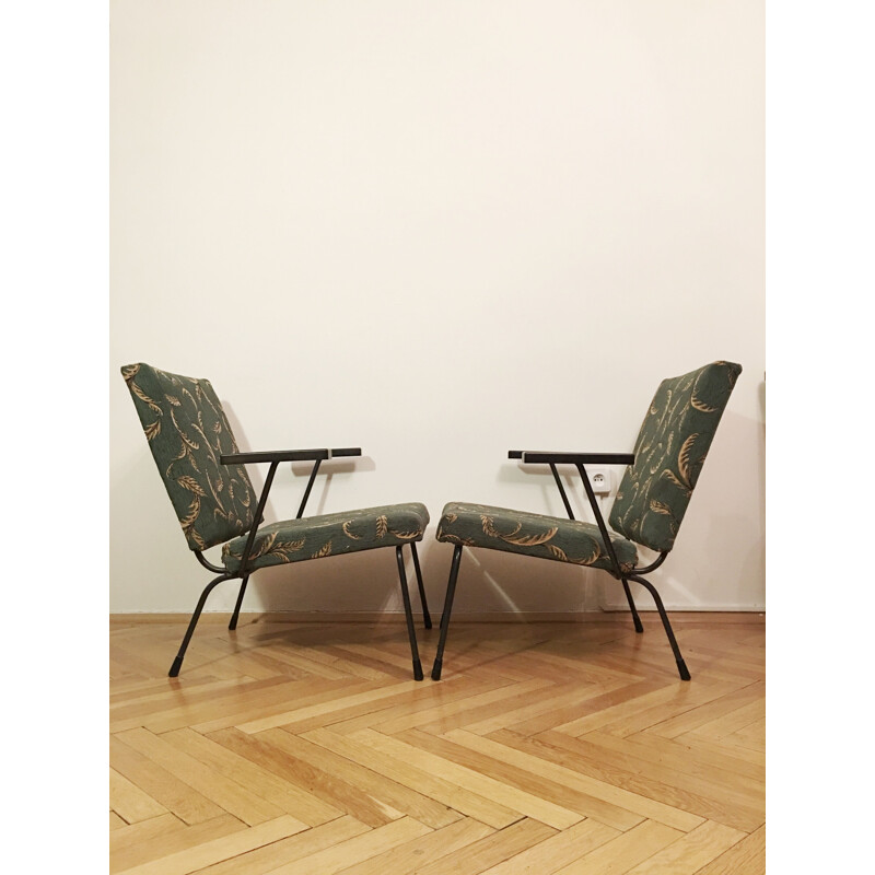 Paar vintage fauteuils 415 1401 voor Gispan in groene stof en staal 1950