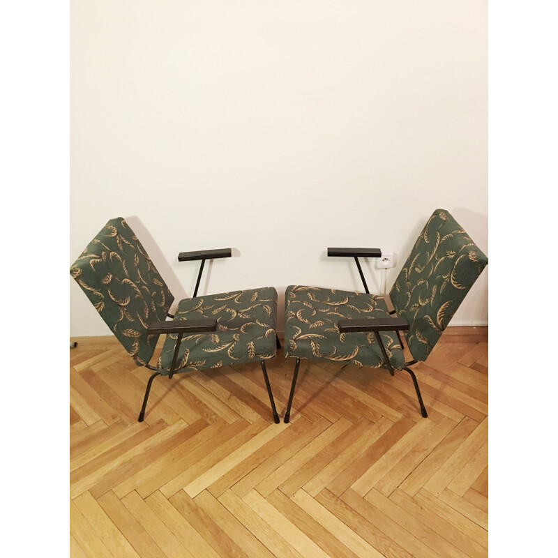 Vintage-Sesselpaar 415 1401 für Gispan aus grünem Stoff und Stahl 1950