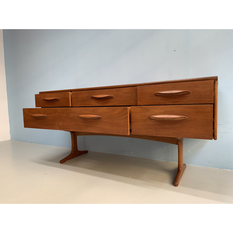 Vintage Austinsuite sideboard