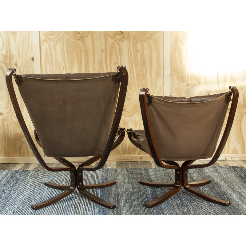 Paire de fauteuils Falcon en cuir marron et hêtre, Sigurd RESSELL - 1970