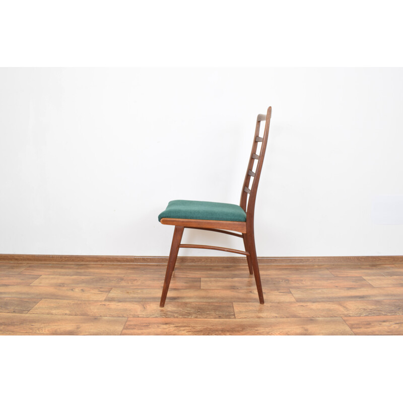 Set of 4 green chairs in teak