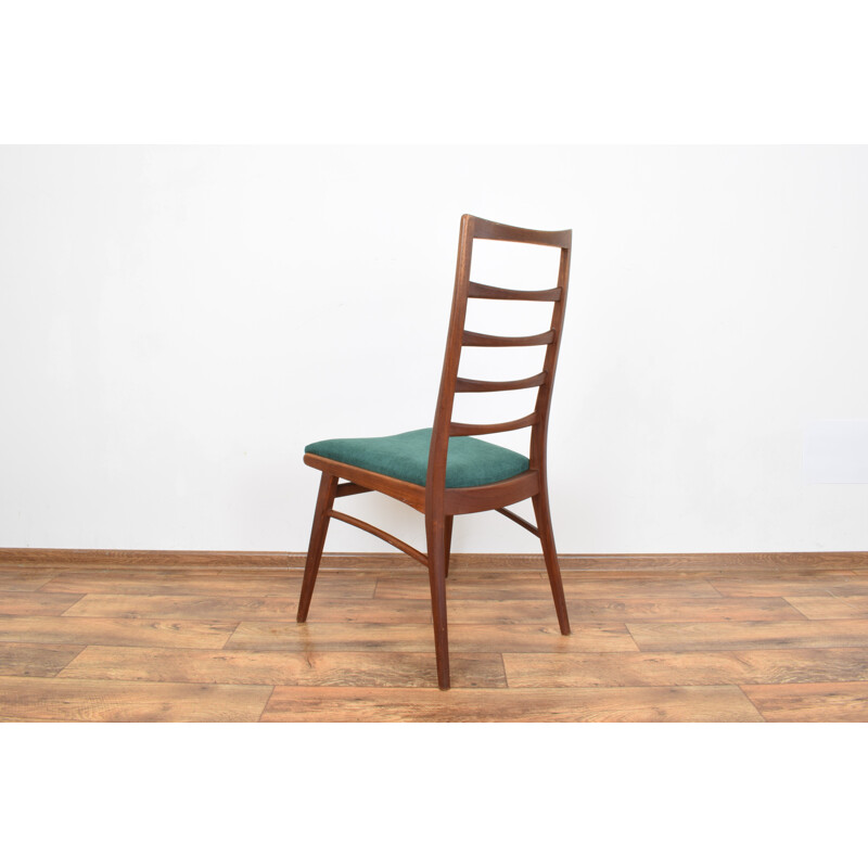 Set of 4 green chairs in teak