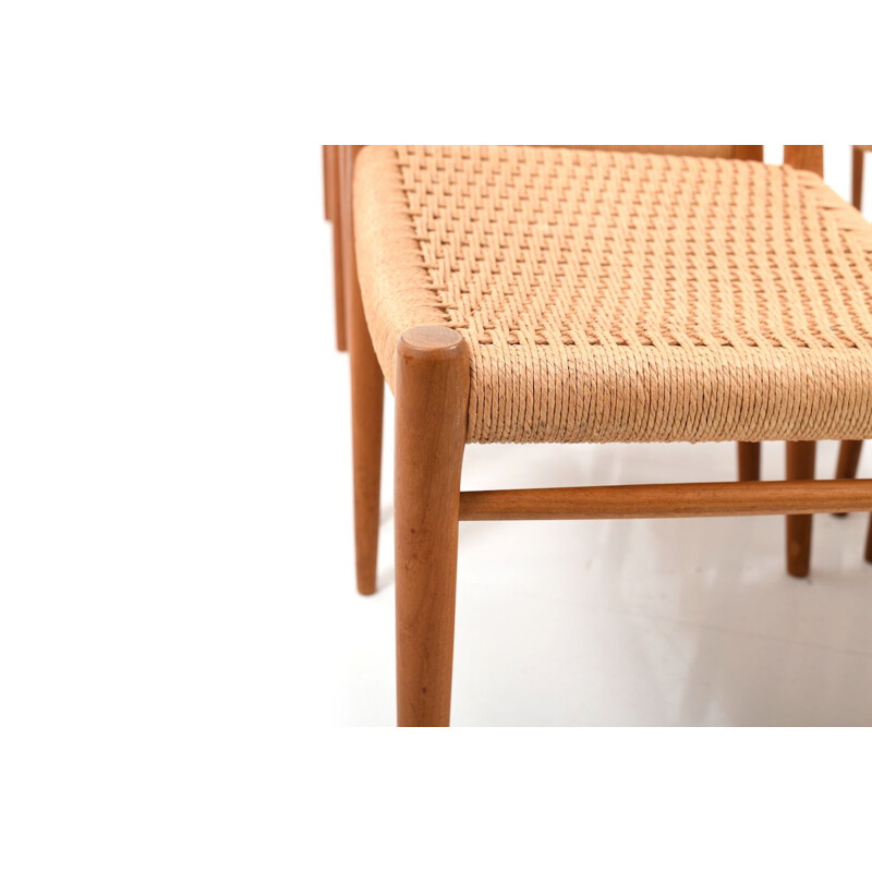 Set of 6 teak chairs by Niels O. Moller