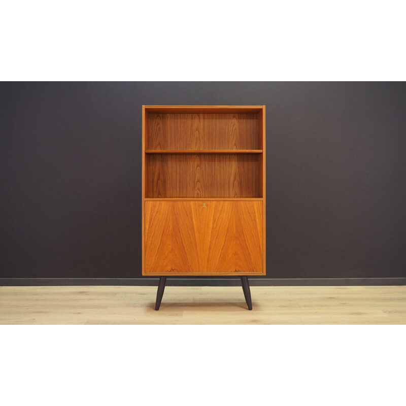 Vintage bookcase danish design in teak