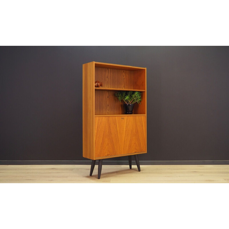 Vintage bookcase danish design in teak