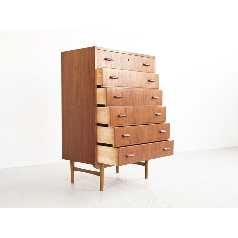 Vintage Danish chest of 6 drawers in teak