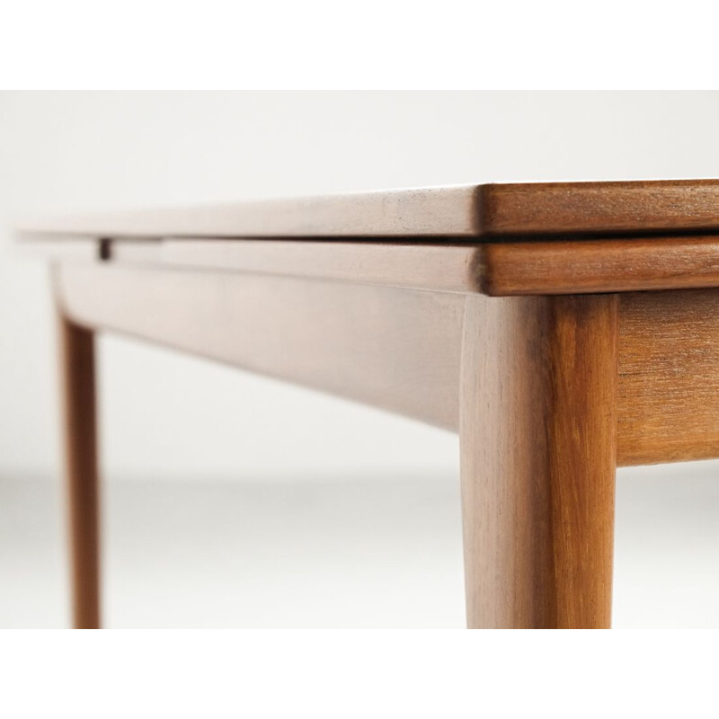 Vintage extendible dining table in teak by Møller