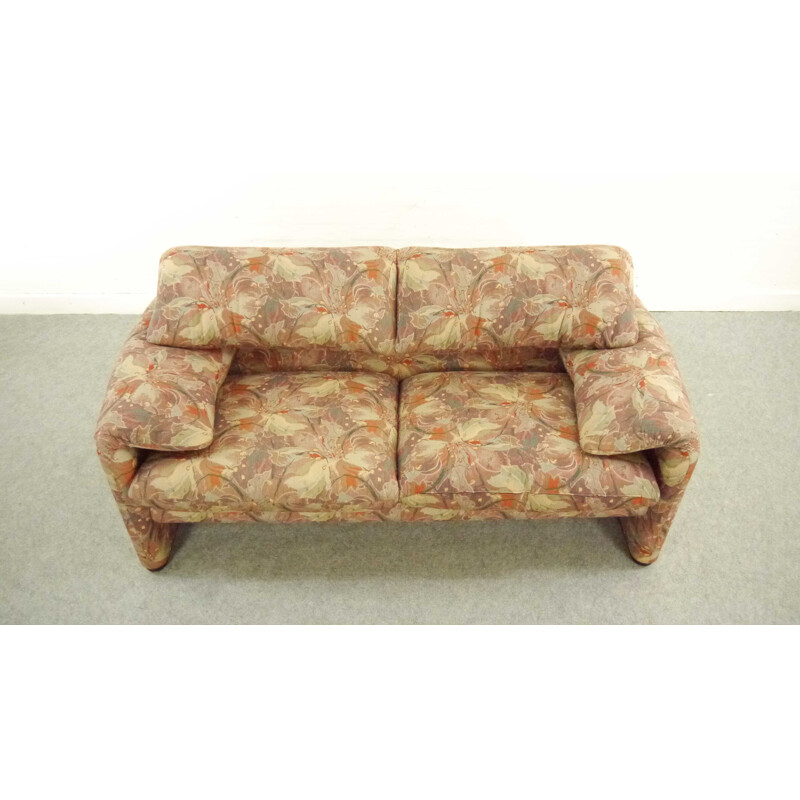 Vintage 2 seater sofa Maralunga by Vico Magistretti for Cassina