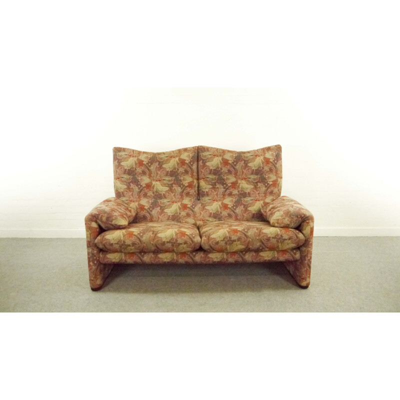 Vintage 2 seater sofa Maralunga by Vico Magistretti for Cassina