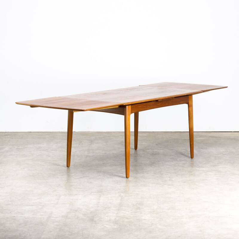 Table vintage extensible danoise