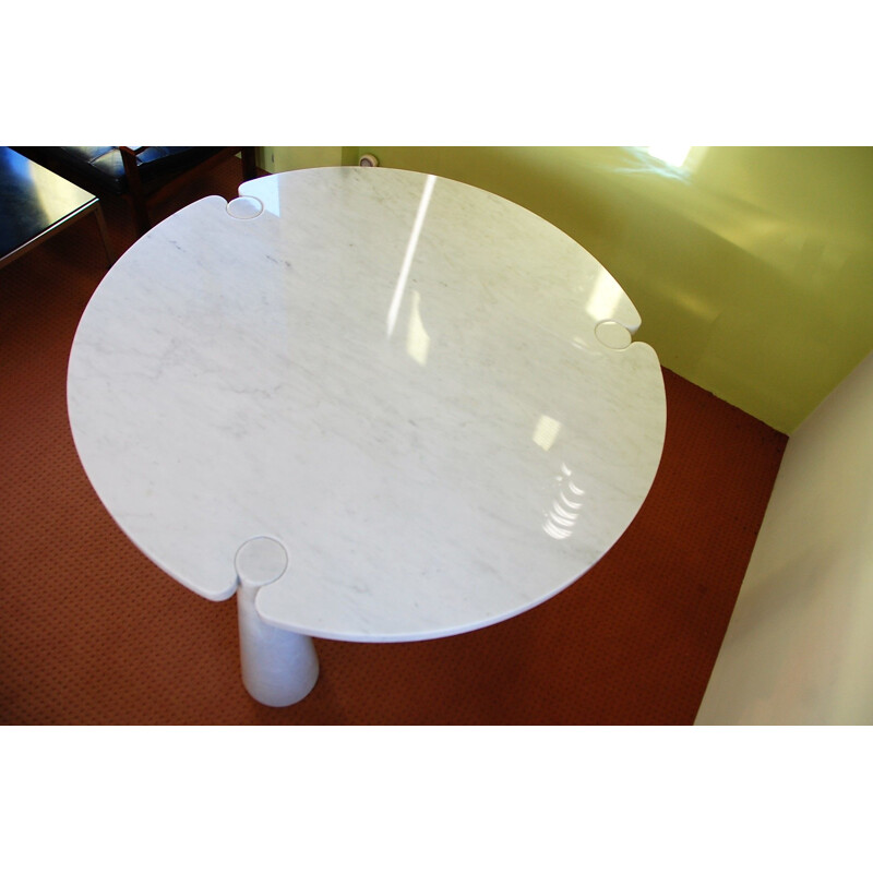 Table Eros en marbre par Angelo Mangiarotti