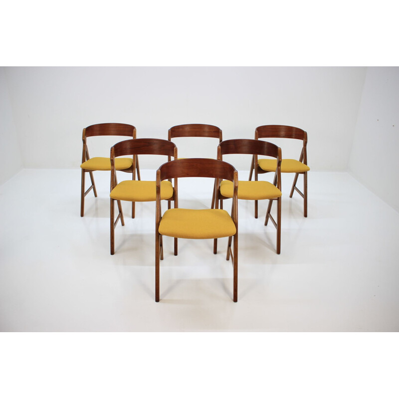 Set of 6 vintage chairs Model 71 in oakwood and plywood