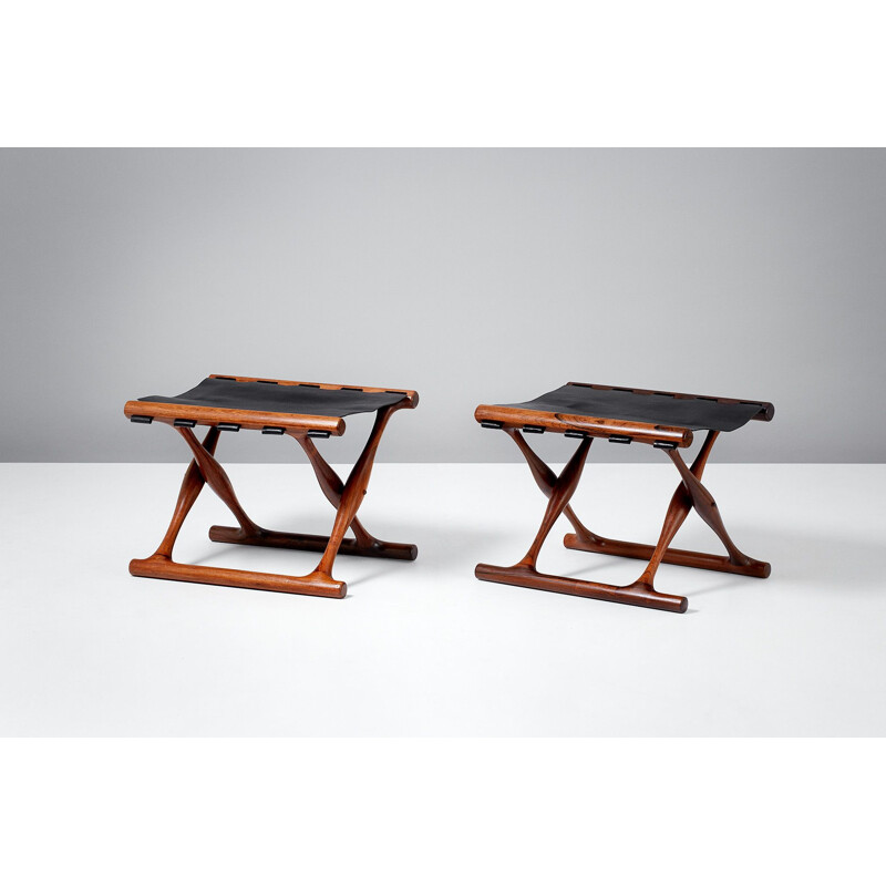 Pair of vintage Poul Hundevad, model 41 folding stools in rosewood and leather