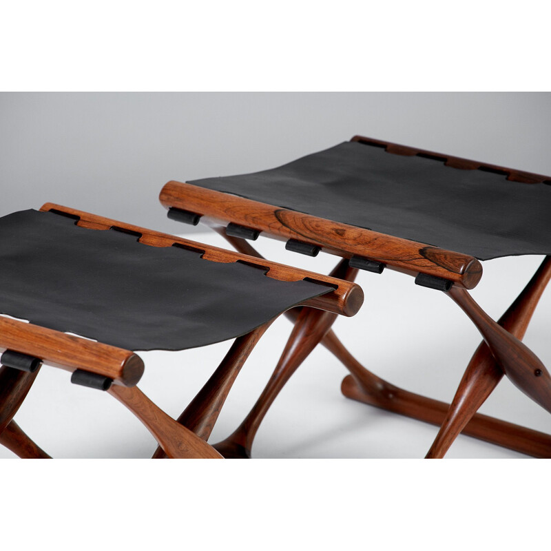 Pair of vintage Poul Hundevad, model 41 folding stools in rosewood and leather