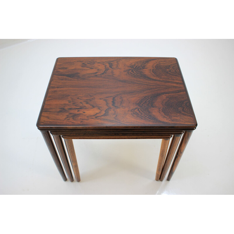 Vintage danish nesting tables in rosewood 1960