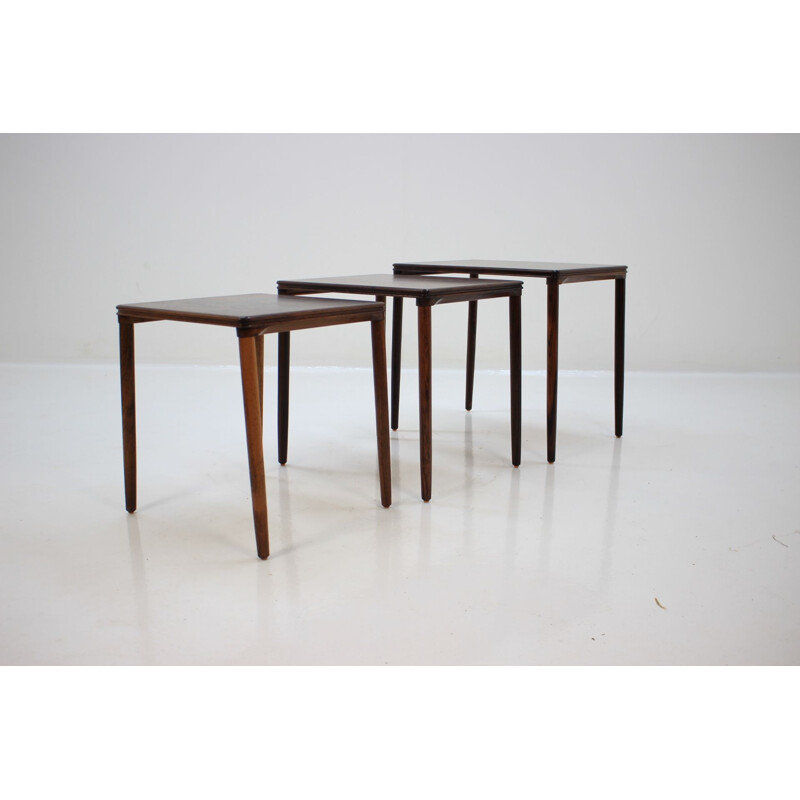 Vintage danish nesting tables in rosewood 1960