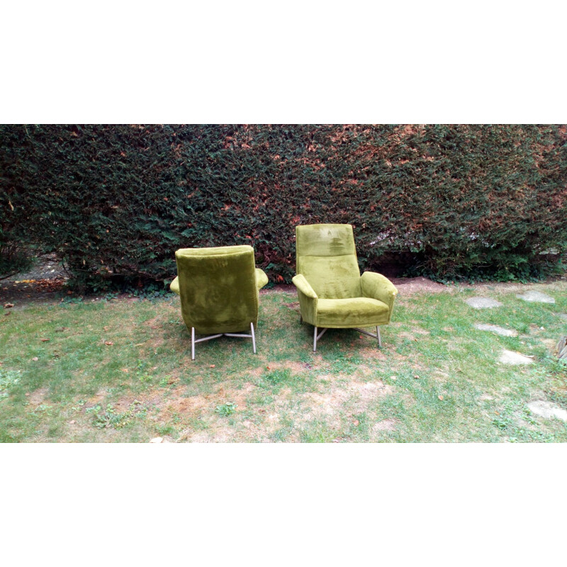 Pair of vintage armchairs for Claude Delor in velvet 1950