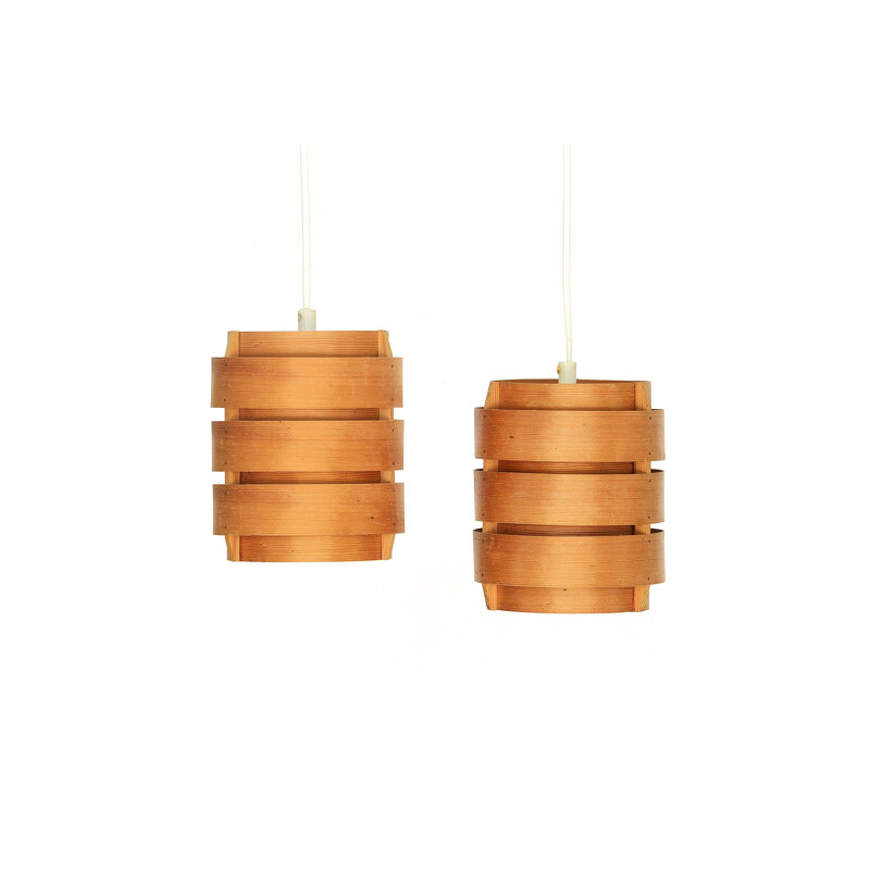Pair of vintage T 449 pendant lights by Jacoksson in pine 1960