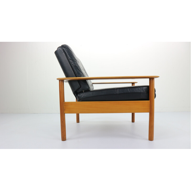 Vintage scandinavian armchair in black leather and beechwood 1960