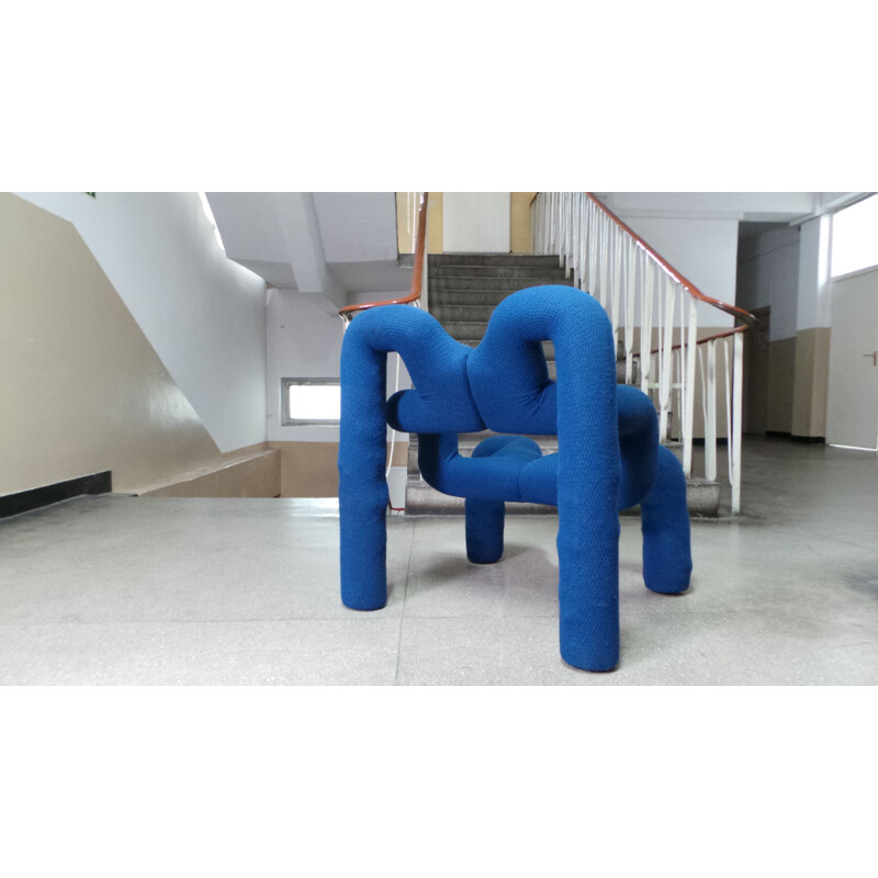 Blue Extreme chair by Terje Ekstrøm