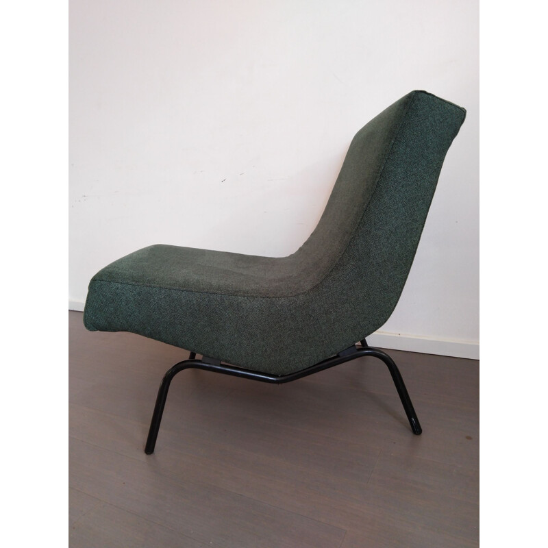 CM194 low chair by Pierre Paulin for Thonet