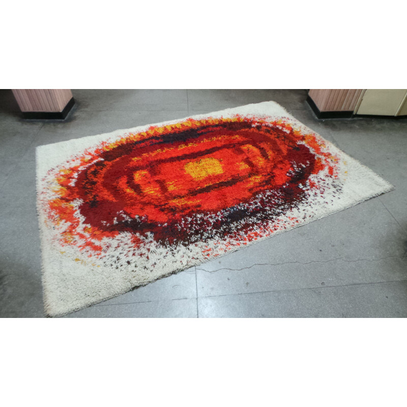 Vintage art rug in wool from Welur