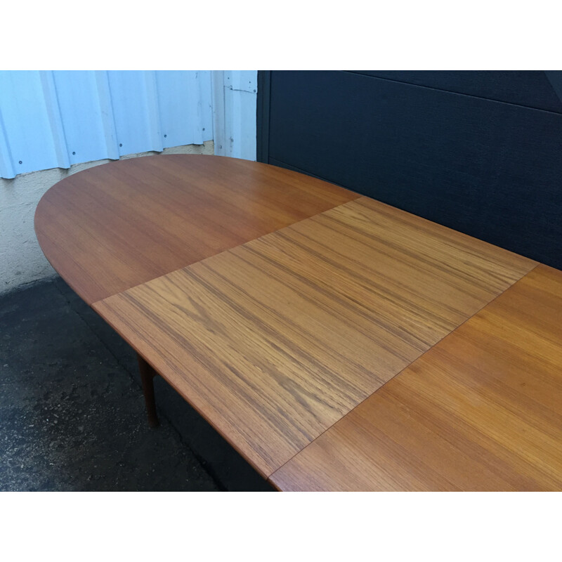 Vintage dining table Jacques Hauville 