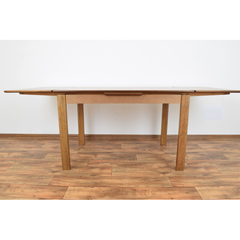 Vintage Danish extendable dining table