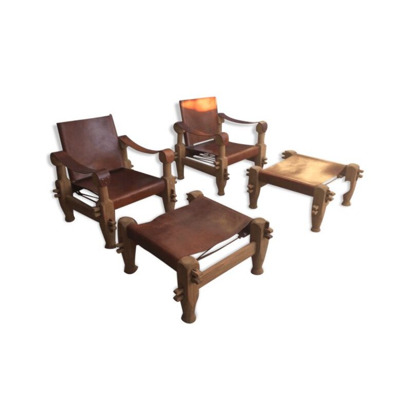 Paire de fauteuils et ottomans en cuir fauve lacé 1960s