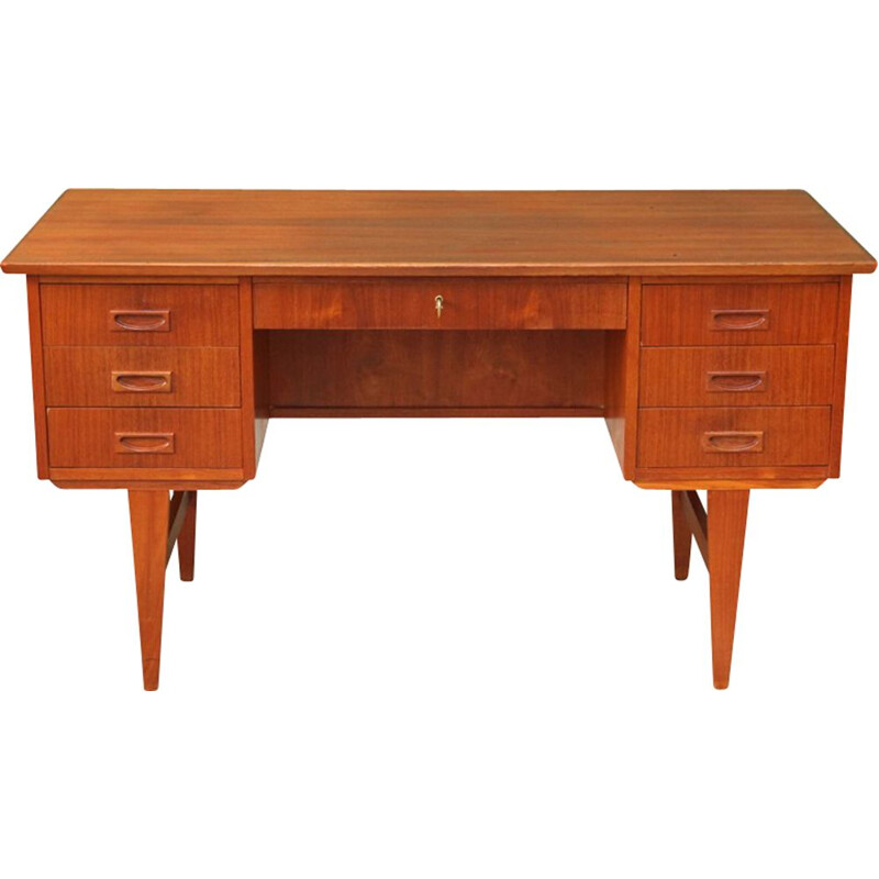 Vintage scandinavian desk in teak from the 60s