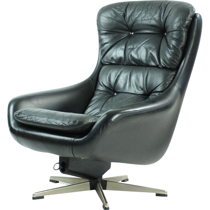 Swiveling armchair in black leather by Peem