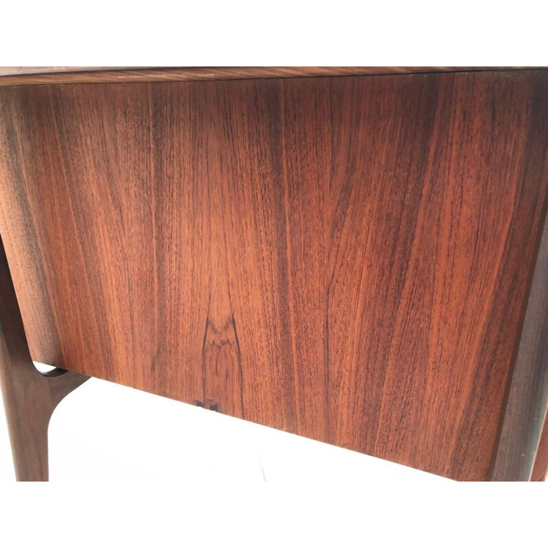 Vintage desk in rosewood by Svend Aage Madsen for H.P. Hansen