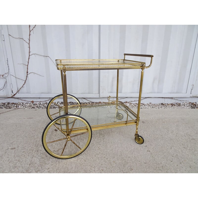 Vintage Golden trolley service