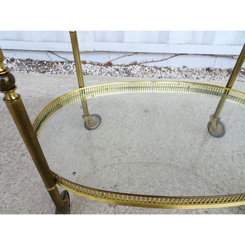 Desserte vintage roulante dorée avec plateaux en verre