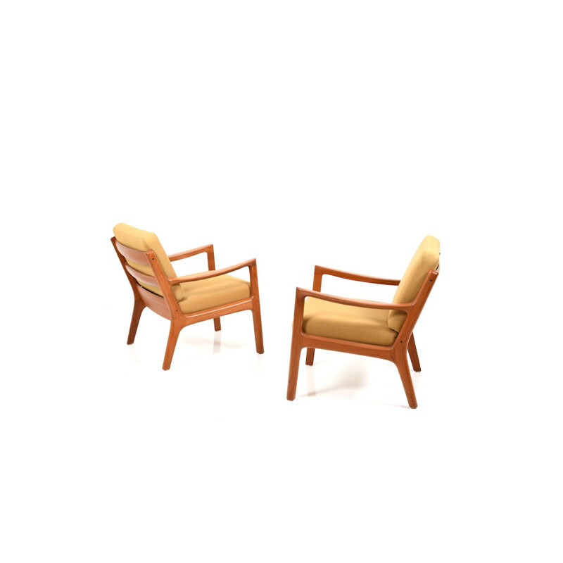 Pair of  vintage Senator easychairs by Ole Wanscher