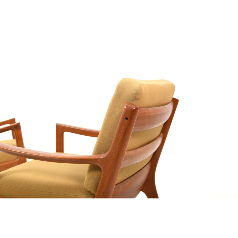 Pair of  vintage Senator easychairs by Ole Wanscher