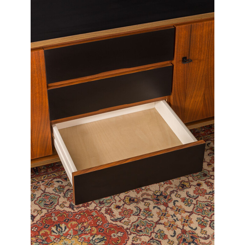 Vintage sideboard in walnut and formica