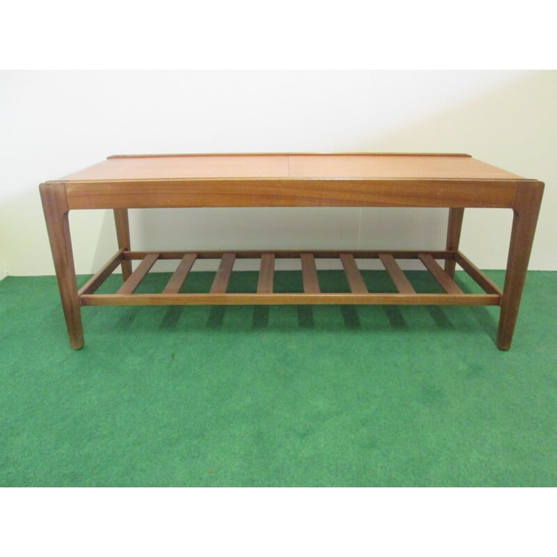 Extendable coffee table in teak by Remploy